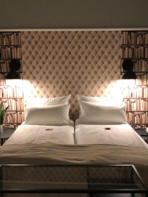 Гостиница Hotel Zur Alten Brücke  Гейдельберг